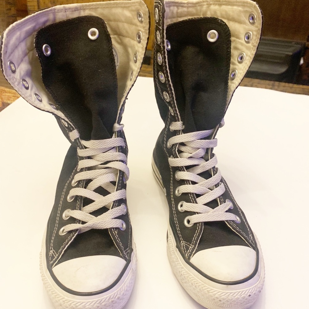 mid high top Converse